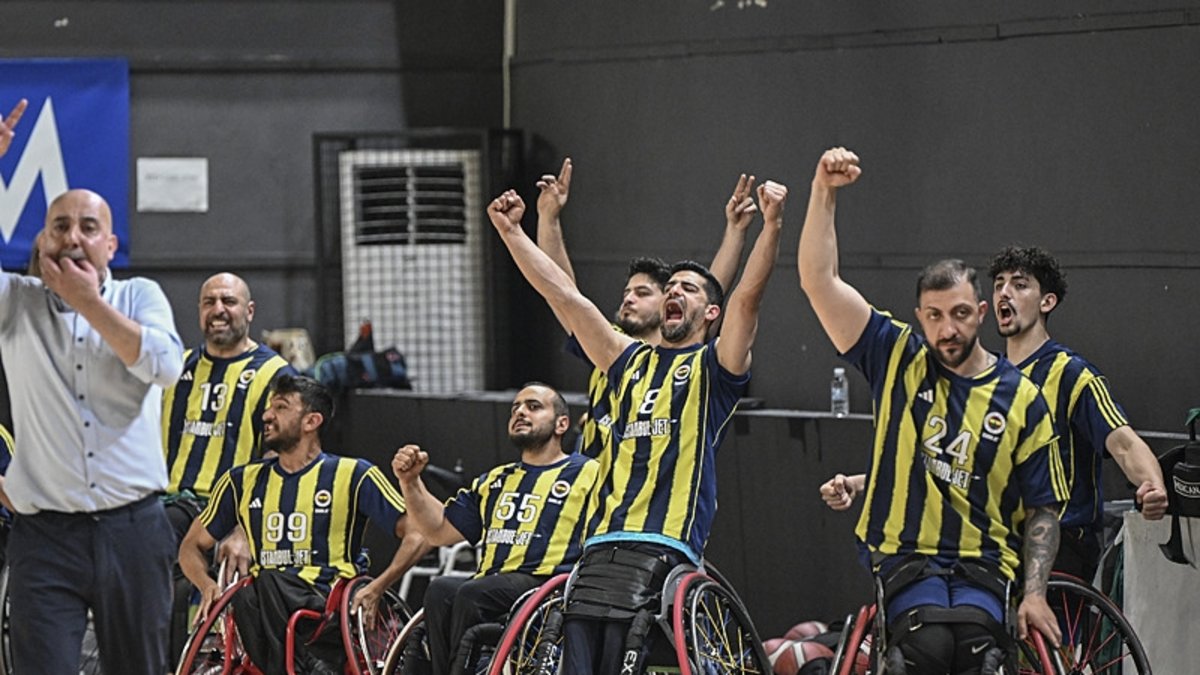 Fenerbahçe İstanbul Jet Tekerlekli Sandalye Basketbol Takımı şampiyon oldu!