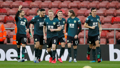 Southampton 1-2 Burnley | ÖZET İZLE