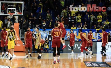 Fenerbahçe Beko - Galatasaray Doğa Sigorta maçından kareler...