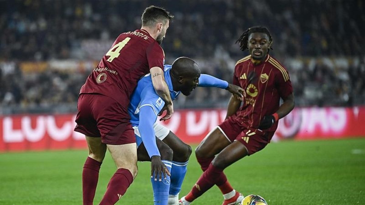 Roma 1-1 Napoli (MAÇ SONUCU ÖZET)