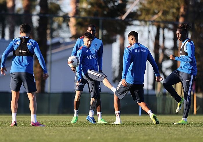 trabzonspor-basaksehir-maci-canli-izle-trabzonspor-basaksehir-maci-ne-zaman-saat-kacta-hangi-kanalda-1709101454023.jpeg