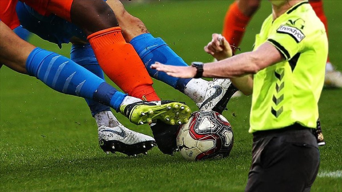 Bahis operasyonu büyüyor! Hakemlerin ardından futbolcular da...