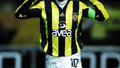Fenerbahçeli Tuncay Şanlı'dan Beşiktaş'ın yardım kampanyasına destek