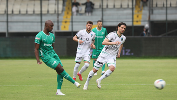 Iğdır FK şampiyonu devirdi!