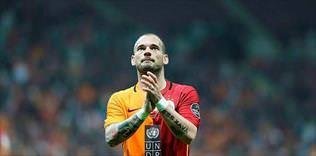Sneijder bu kez korkuttu