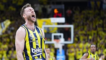 Fener’de hedef 2’de 2