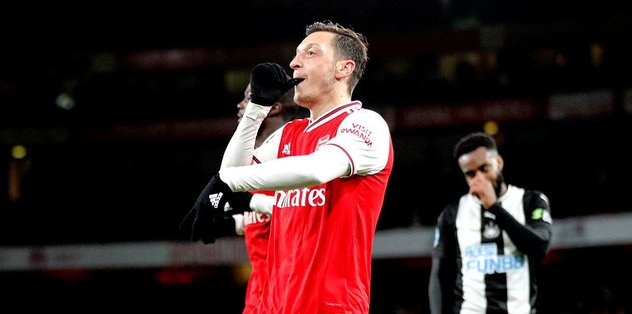 Mesut Ozil Bombasi Fenerbahce Ye Tarihi Calim Son Dakika Galatasaray Transfer Haberleri Son