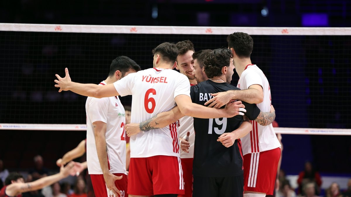A Milli Erkek Voleybol Takımı, VNL'in ilk etabını 11. sırada tamamladı!