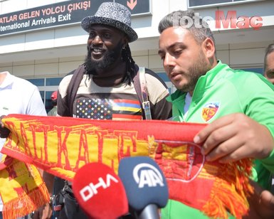 Adebayor’dan Galatasaray’a gözdağı!