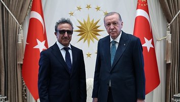 Başkan’la görüştü