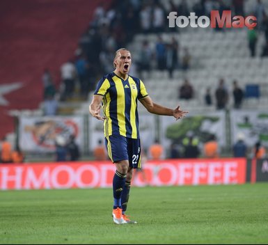 Michael Frey Fenerbahçe taraftarını çıldırttı! Sinir krizi...
