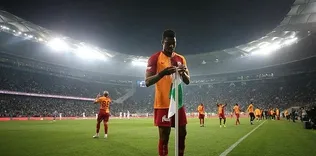 Donk’un kontratı 1 yıl daha uzadı