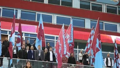 Cezaya protesto