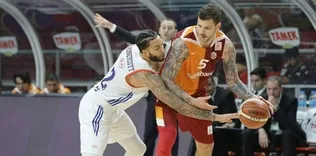 G.Saray’a 10 sayı fark!