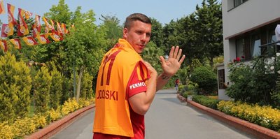 Vissel Kobe, Podolski’yi duyurdu