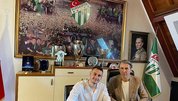 Bursaspor’da çifte imza