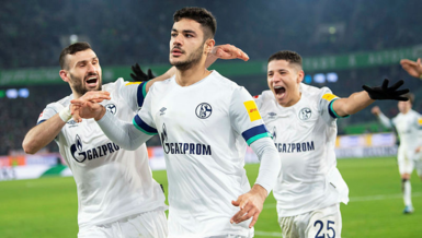 Milli Futbolcu Ozan Kabak Tan Evde Kal Cagrisi Fotoma