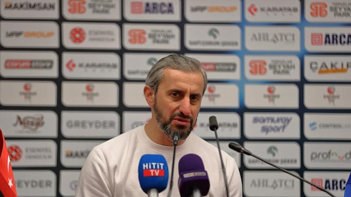 Çorum FK Serkan Özbalta ile yollarını ayırdı! Çorum FK Serkan Özbalta ile yollarını ayırdı!