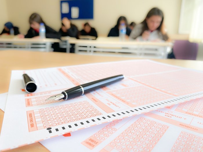 iokbs-puan-hesaplama-2026-kac-net-kac-puan-3-yanlis-1-dogruyu-goturur-mu-1776969647652.jpg İOKBS kaç net kaç puan?