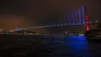 Boğaz’da bordo-mavi şölen