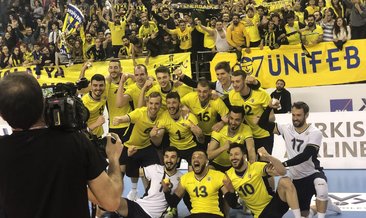 Erkekler Kupa Volley finalinde kazanan Fenerbahçe