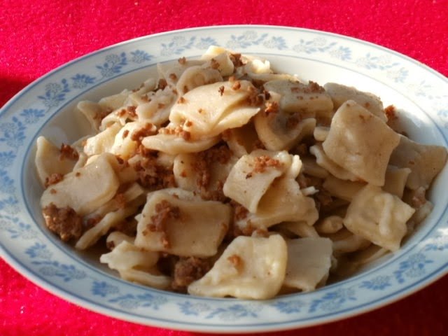 luhum-pilavi-tarifi-evde-luhum-pilavi-nasil-yapilir-malzemeleri-ve-puf-noktalari-neler-1699348748178.jpg