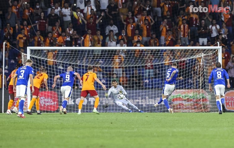 Son dakika spor haberi: İskoç basını Galatasaray-Johnstone maçını böyle gördü!