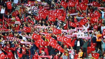 Türkiye Ermenistan maçının biletleri tükendi!