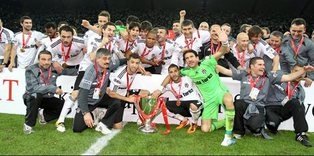 Beşiktaş'ın kupası kayıplara karıştı