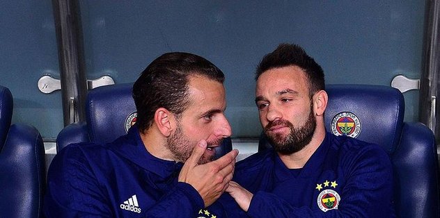 Valbuena Soldado'nun diline düştü!