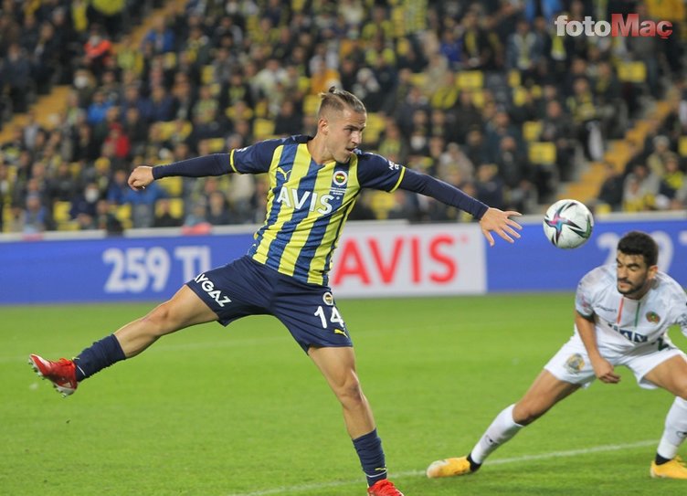 Volkan Demirel'den Alanyaspor maçı sonrası flaş sözler! "Diego Rossi Fenerbahçe'nin oyuncusu mu?"