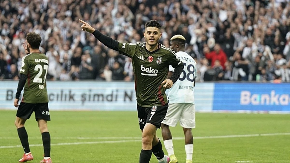 Rashica 10 maç sonra