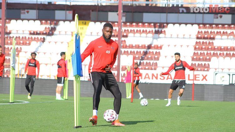 Son dakika Beşiktaş haberleri: Jean-Claude Billong o iddialara yanıt verdi! "Kariyerimde ilk kez..."