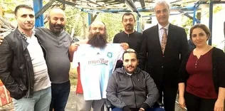 Ahmet Çavuş’a davet
