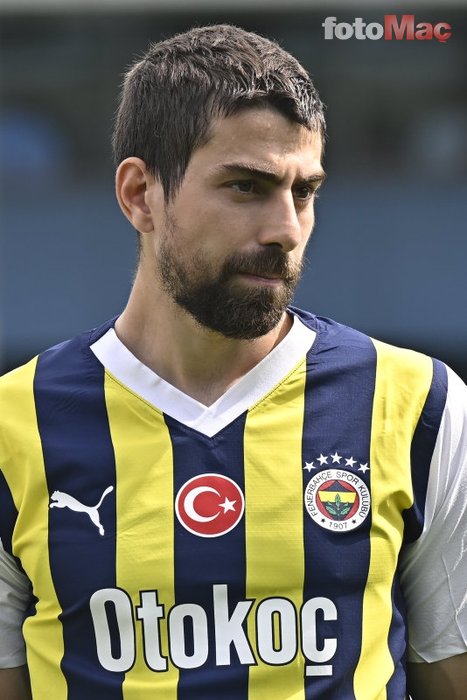 Fenerbahçe'de flaş gelişme! İşte kadro dışı kalan 2 yıldız oyuncu