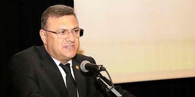 Çaykur Rizespor 3 teknik direktörle görüşecek