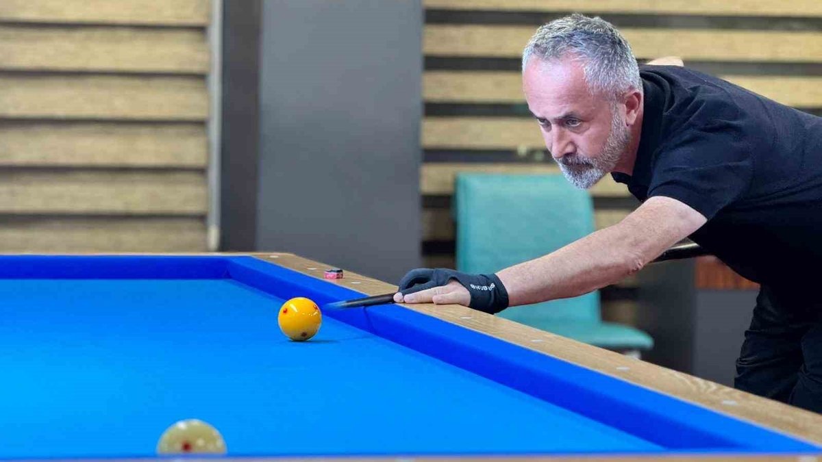 Düzce bilardo takımı Türkiye Şampiyonası'na çıkıyor!