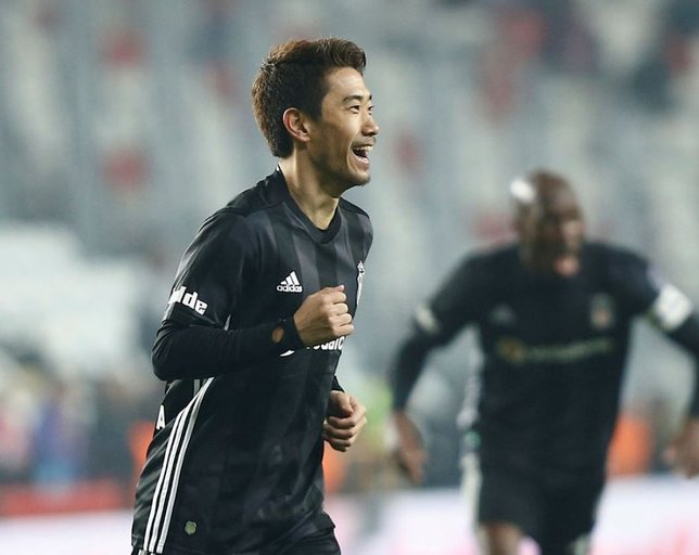BeÅiktaÅ'ta Kagawa yıktı, geçti! Tolgay Arslan...