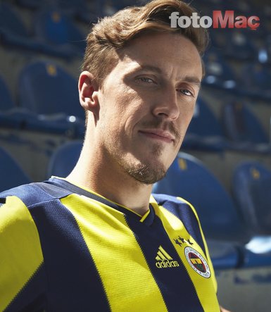 Fenerbahçe futbol takımı 2019-20 sezonu forma tanıttı
