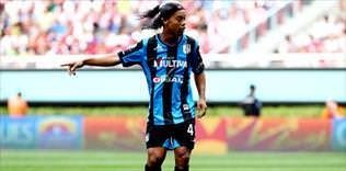 Ve Ronaldinho Süper Lig'de!