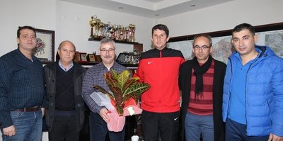 Manisaspor'dan Başkan Yaralı'ya teşekkür