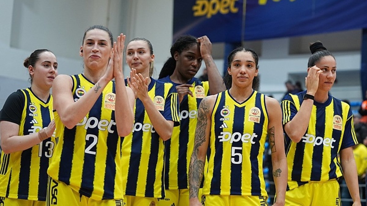 Fenerbahçe Opet, sahasında Galatasaray Çağdaş Faktoring'i 77-75 yendi!