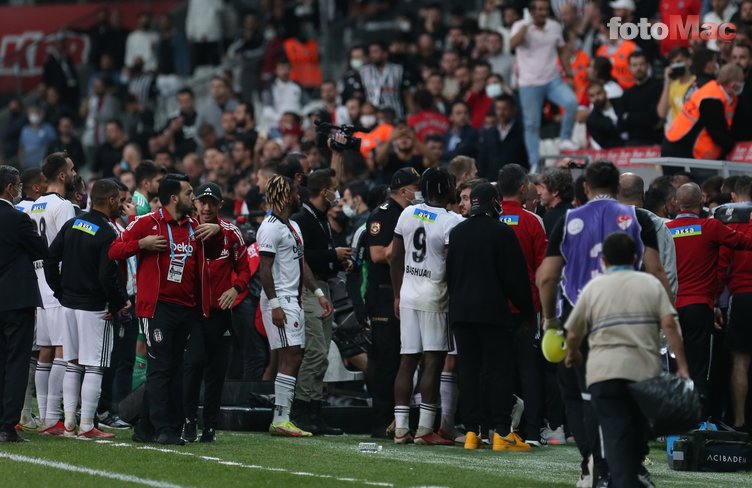 Son dakika spor haberi: Beşiktaş Adana Demirspor maçında ortalık karıştı! Balotelli ve Murat Şahin...