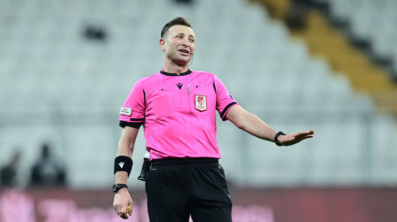 bjk-gs-maci-canli-izle-besiktas-galatasaray-maci-saat-kacta-ve-hangi-kanalda-canli-yayinlanacak-muhtemel-11ler-1743244773318.png