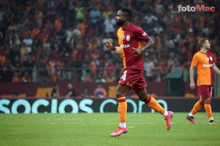 Cedric Bakambu Galatasaray'dan ayrılacak mı? Okan Buruk ile özel görüştü