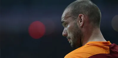 Sneijder'den flaş açıklama