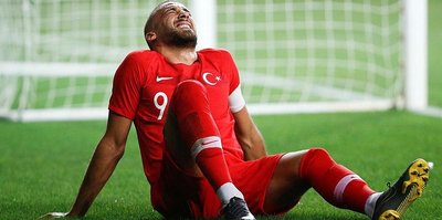 Umut Meraş'tan Cenk Tosun'a geçmiş olsun mesajı!
