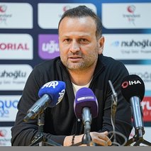 Osman Zeki Korkmaz: Oynaya oynaya elendik