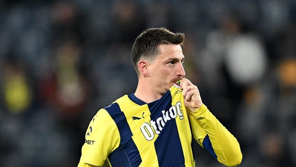 Mert Hakan Yandaş: Hem elimi hem 3 sarıyı sakındım Mert Hakan Yandaş: Hem elimi hem 3 sarıyı sakındım