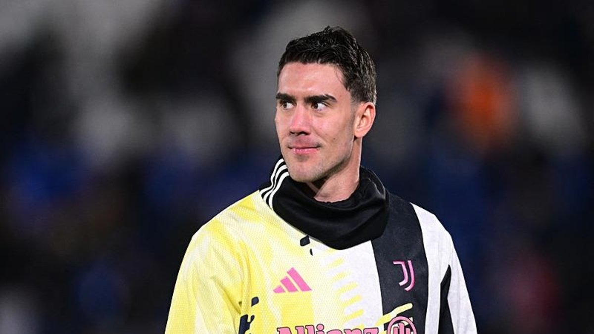 Mourinho ısrarla istiyordu! Vlahovic'den Fenerbahçe'nin transfer teklifine yanıt Mourinho ısrarla istiyordu! Vlahovic'den Fenerbahçe'nin transfer teklifine yanıt